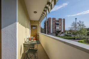 Outdoor dining - Casa di Jeanbe by Pleiades Home (Rosignano Solvay-Castiglioncello)
