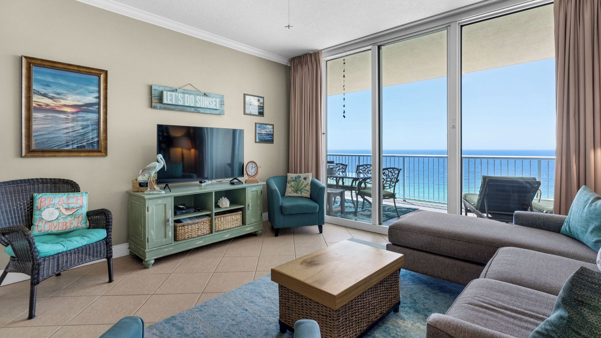 Condo, Multiple Beds, Balcony, Ocean View (Palazzo 806) | Living area | 42-inch flat-screen TV with digital channels