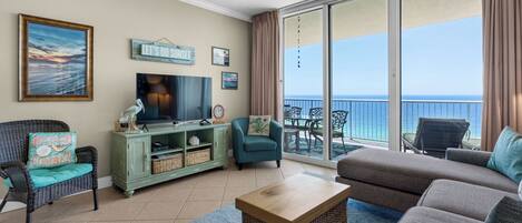 Condo, Multiple Beds, Balcony, Ocean View (Palazzo 806) | Living area | 42-inch flat-screen TV with digital channels
