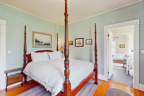 2 室のベッドルーム、アイロン / アイロン台、インターネット、ベッドシーツ