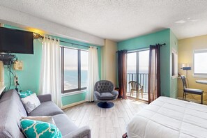 Strykejern/-brett, internettilgang og sengetøy