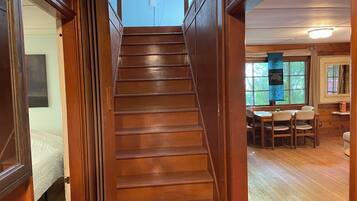 3 Schlafzimmer, Bügeleisen/Bügelbrett, WLAN, Bettwäsche