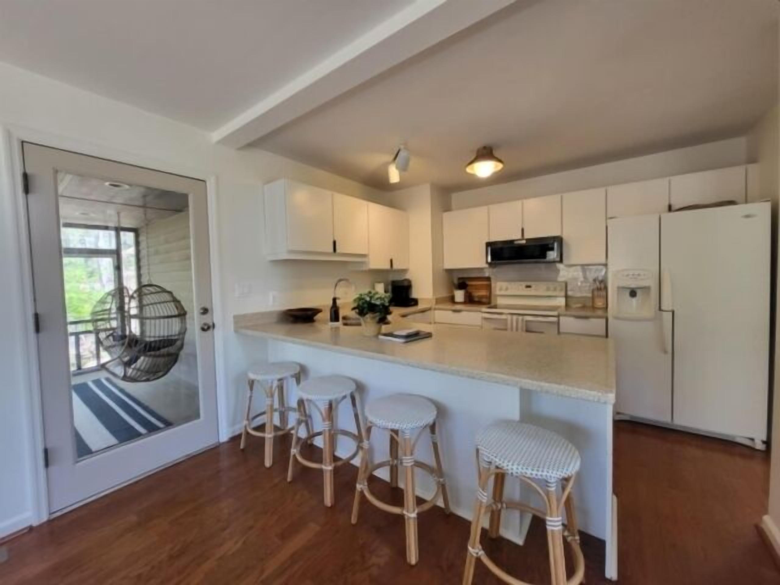 Microwave, stovetop, dishwasher, toaster