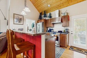 Fridge, microwave, oven, stovetop - Peaceful 2BR Cabin with Full Kitchen, Wifi, Gas Grill, and Hot Tub (Bryson City)