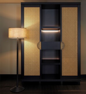 Luxe beddengoed, een minibar, een kluis op de kamer, geluiddichte muren