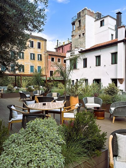 U-Visionary Venezia Hotel