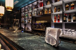 Cocktail bar - U-Visionary Venezia Hotel (Venice)