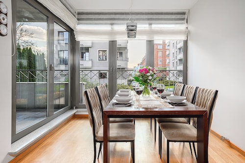 Lumina stylish apartment with parking