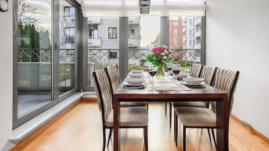 Lumina stylish apartment with parking