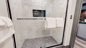 Shower, towels