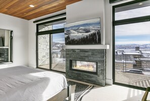 6 chambres, fer et planche à repasser, Wi-Fi, draps fournis