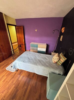 8 bedrooms, iron/ironing board, travel crib, bed sheets - Quinta da Cerca - Nature, Wellness and Comfort (Tarouca)