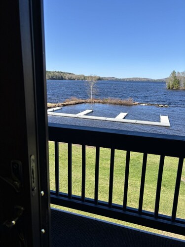 Juniper Motel-Water Front- Double Queen