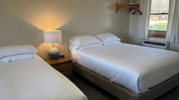 1 soverom, reiseseng for barn, wi-fi (inkludert) og sengetøy