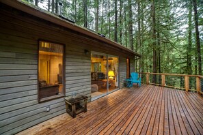 Ferienhütte, 3 Schlafzimmer, Balkon | Terrasse/Patio