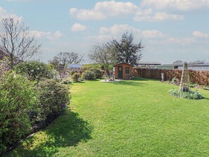 Property grounds - The Annex (Malpas)