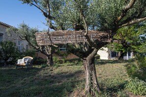 Enceinte de lâhĂ©bergement