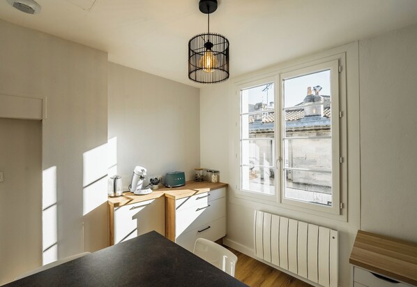 Interior - Nice T2 in Bordeaux near the Stadium (Bordeaux)