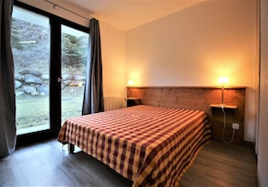 3 bedrooms - Ski-in/ski-out & foot of the slopes, terrace, tv, ski locker, 56m², Valfréjus (Valfréjus)