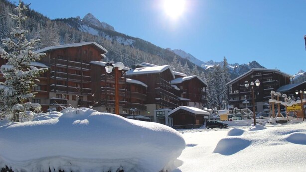 Exterior - 30m from ski slopes, 4th floor, balcony, tv, ski locker, 19m², Valfréjus (Valfréjus)