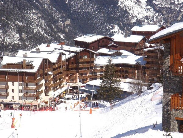 Exterior - 100m from ski slopes, 1st floor, balcony, ski locker, 19m², Valfréjus (Valfréjus)