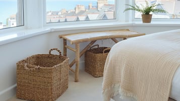 Executive Apartment | Free WiFi, bed sheets