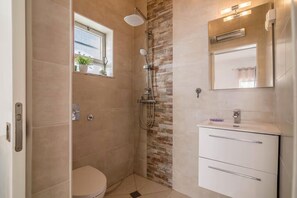 Hair dryer, towels, toilet paper