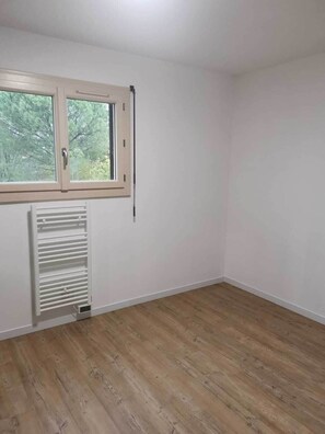 Shower, free toiletries, hair dryer, towels - Au petit bonheur (Hautefage-la-Tour)