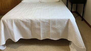 3 bedrooms, WiFi, bed sheets