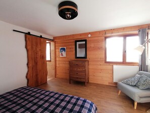 1 habitación, cuna de viaje, wifi gratis y ropa de cama 