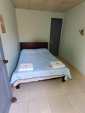 Basic-rum | Badrum | Dusch, handdukar, tvål och toalettpapper