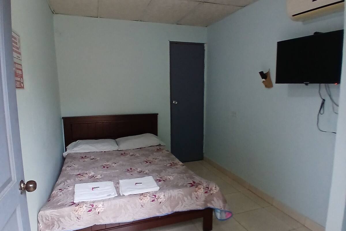 Family Room | 1 bedroom, individually decorated, individually furnished