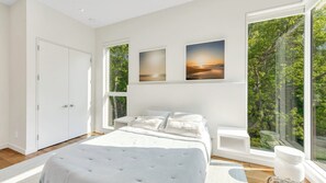 4 chambres, fer et planche à repasser, accès Internet, draps fournis