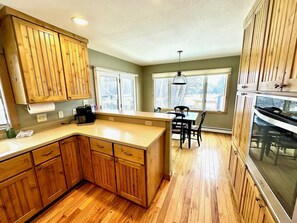 Fridge, microwave, oven, stovetop - Beautiful Home Creekside (Bozeman)