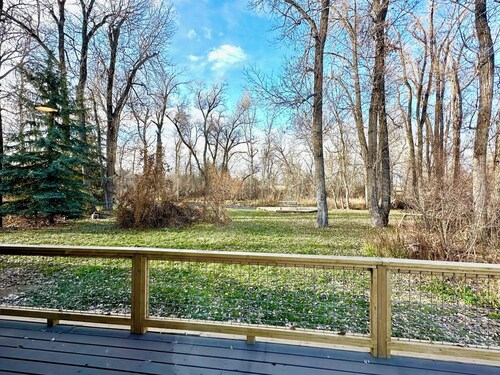 Beautiful Home Creekside