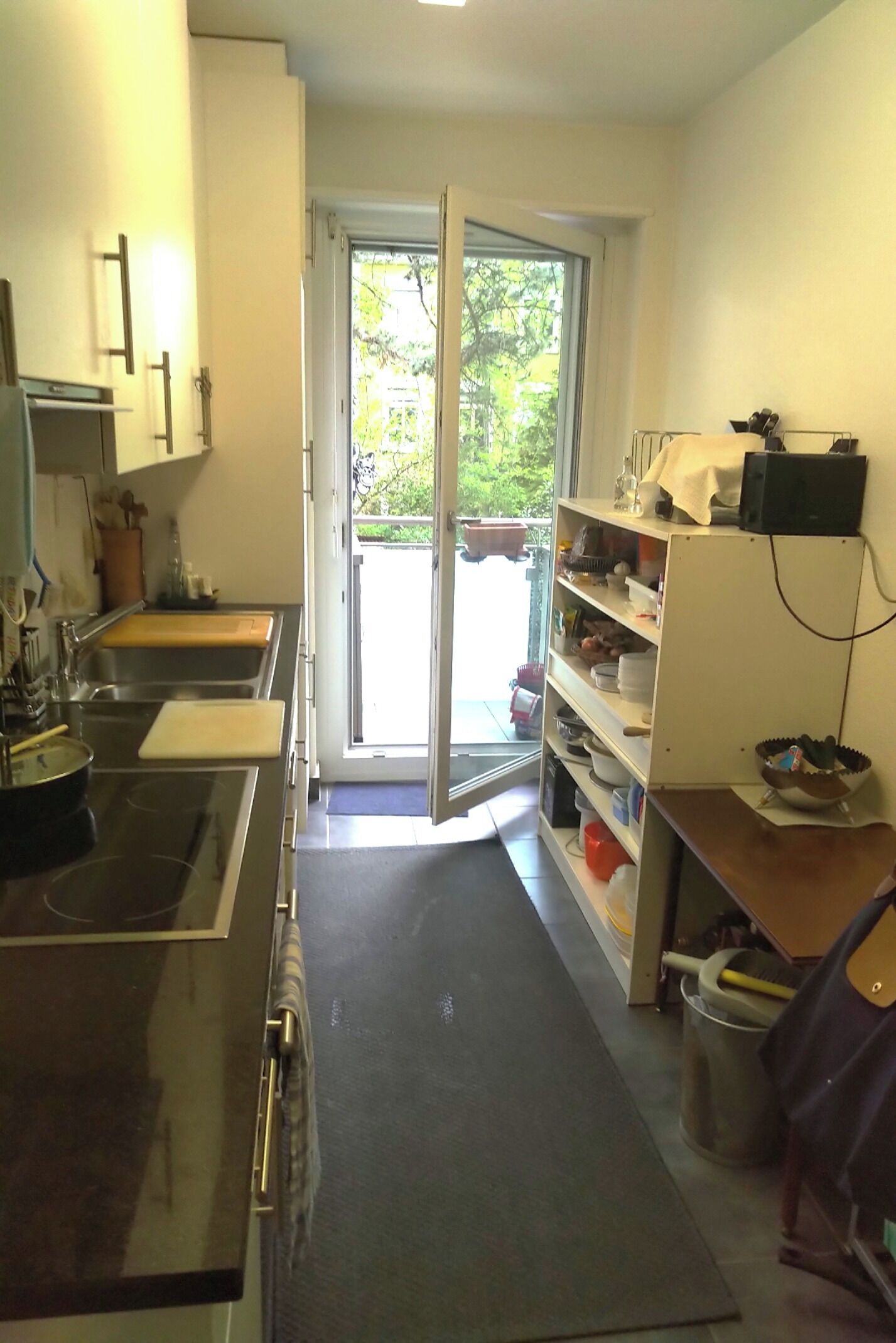 Kühlschrank, Ofen, Herdplatte, Geschirrspüler