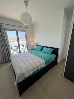 3 bedrooms, iron/ironing board, WiFi, bed sheets - Amazing New 3-bedroom chalet in Mountain View, Ras Elhekma ,North coast, Egypt (الإسكندرية)