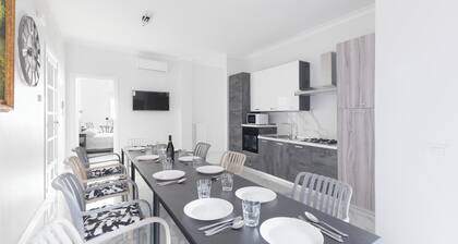 House White Puglia by BarbarHouse