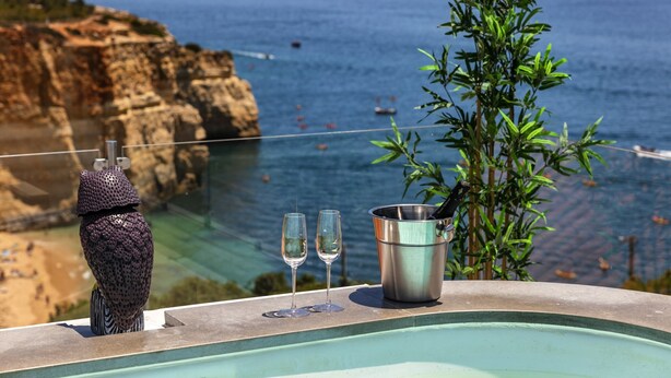 Exterior - Apartment Overlooking Benagil Beach With Pool (Lagoa)