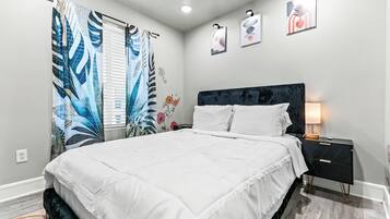 1 bedroom, in-room safe, iron/ironing board, WiFi