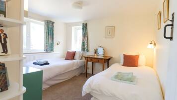 3 slaapkamers, individueel gedecoreerd, individueel gemeubileerd