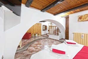 3 Schlafzimmer, Bügeleisen/Bügelbrett, WLAN, Bettwäsche