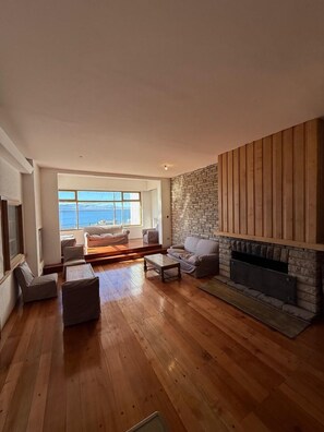 Living area - Del Lago Sky Hotel (San Carlos de Bariloche)