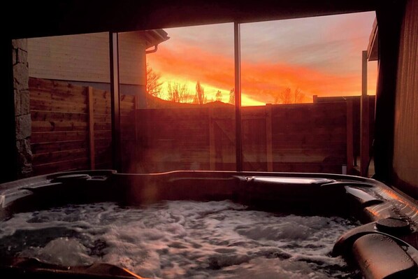 Bain à remous extérieur