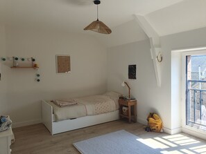 9 sovrum, strykjärn/strykbräda, wi-fi och sängkläder