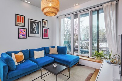 Artsy 1-bedroom condo in cool Bushwick w/ balcony, WFH space, gym, rooftop