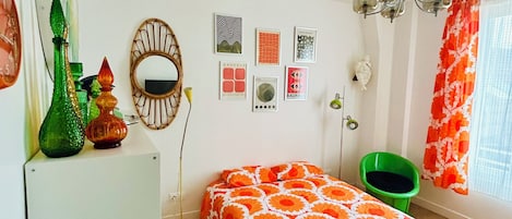 1 bedroom, in-room safe, desk, iron/ironing board