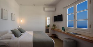 1 bedroom, iron/ironing board, travel cot, WiFi