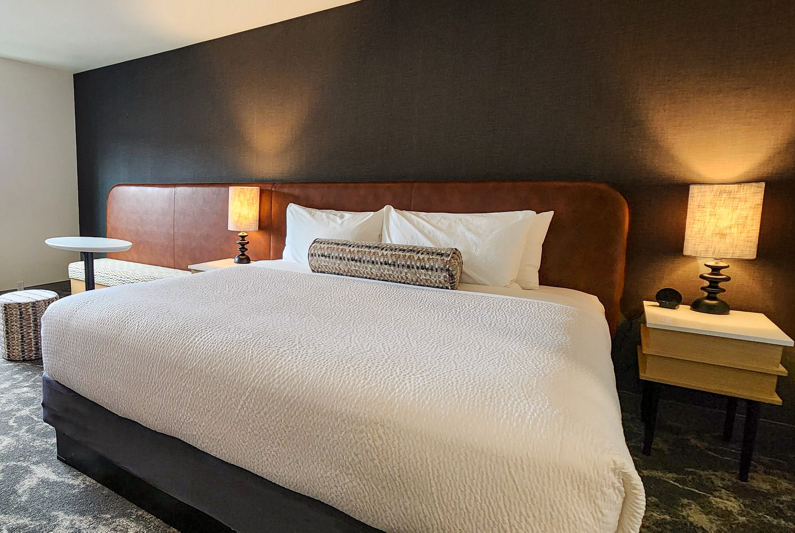 Studio Deluxe, 1 giường cỡ king, quang cảnh thành phố | Bộ trải giường bằng vải cotton Ai Cập, bộ đồ giường cao cấp 