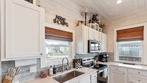 Ferienhaus, Mehrere Betten, Balkon (Cinema Shores) | Eigene Küche
